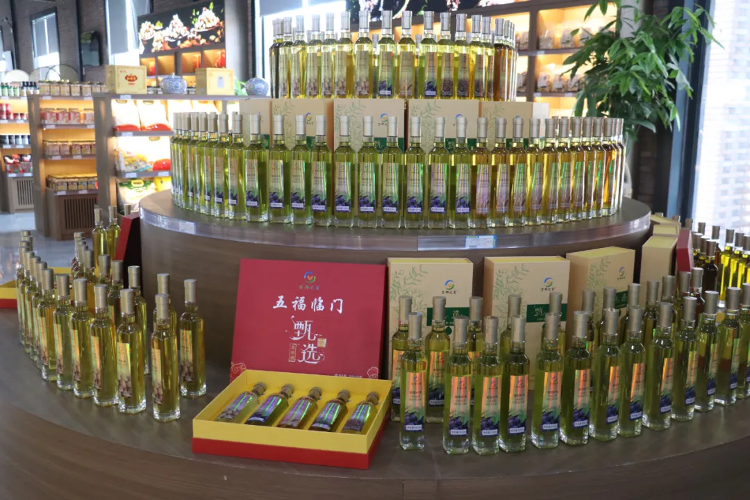 万邦之窗丨引领美食生鲜新潮流 打造品质生活新标杆(图11) 万邦之窗丨引领美食生鲜新潮流 打造品质生活新标杆(图11)